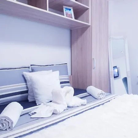Perla Apartment *
